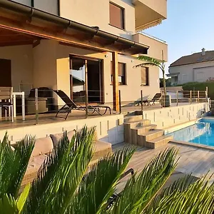  Apartment Luxury Near The With Private Pool -exclusive Use Kroatien
